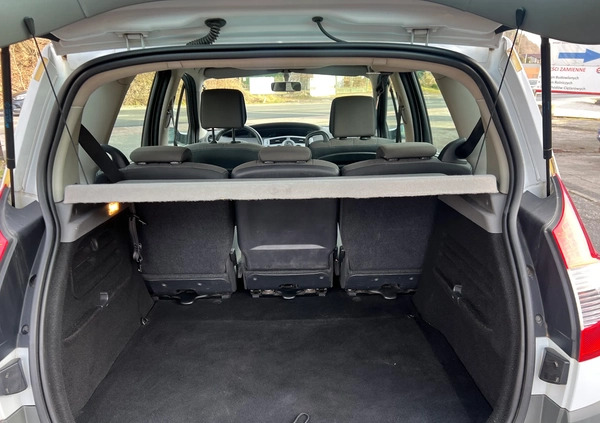 Renault Scenic cena 13600 przebieg: 157000, rok produkcji 2009 z Reszel małe 137